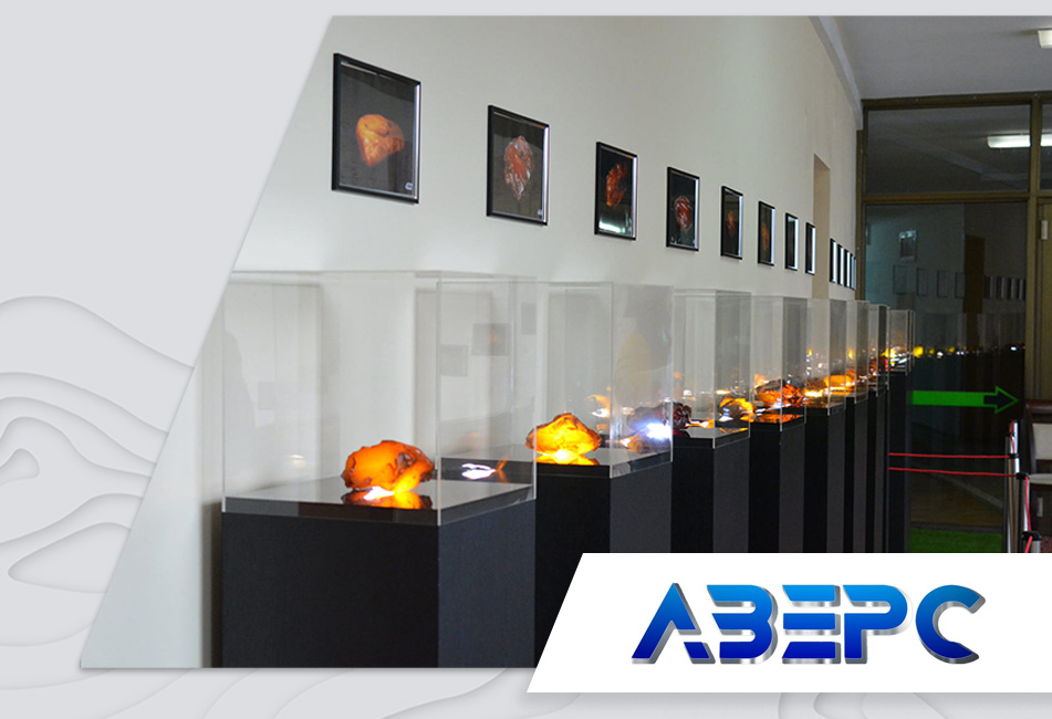 13.10.2020 - Унікальна виставка бурштину, добутого підприємством «Волиньприродресурс»